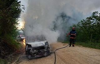 Alevlere teslim olan araç küle döndü