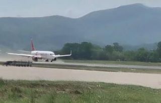 Almanya’ya sahte belgeyle kaçmak isteyen 10 şüpheli...