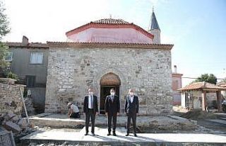 Altınova’nın tarihi Kadı Camii’nde son viraj