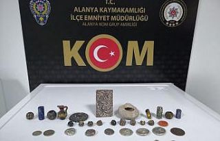 Amerikalı tarihi eser kaçakçısı Alanya’da yakalandı