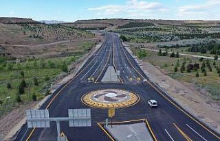 Ankara ve Sabancı Bulvarı arası bağlantı yolu...