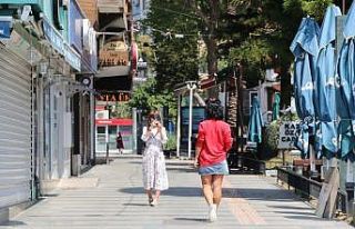 Antalya’da sessiz bayram
