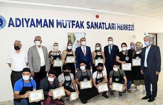 ASGEM’de kursiyerler sertifikalarını aldı