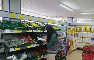 Aslanapa’da marketlerde ürün fiyat kontrolü