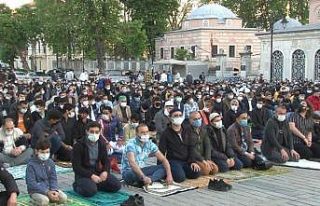 Ayasofya Camii’nde 87 yıl sonra ilk kez Ramazan...