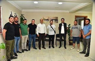 Aydınlı genç devecilerden Samet’e destek