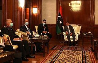 Bakan Akar, Libya Başbakanı Dibeybe ile bir araya...