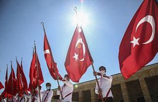 Bakan Kasapoğlu Anıtkabir’de