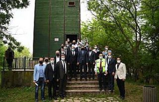 Bakan Pakdemirli Kuşcenneti Milli Parkı’nı ziyaret...