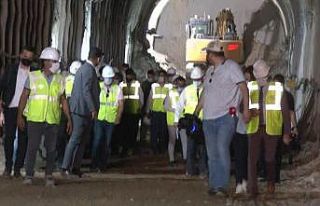 Bakan Pakdemirli: "Tünellerle Reyhanlı Barajı’na...