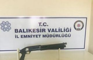 Balıkesir’de polis 15 şahsı gözaltına aldı