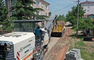 Başiskele’de üst yapı seferberliği sürüyor