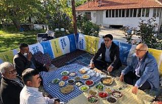 Başkan Arslan, vatandaşlarla tedbirler kapsamında...