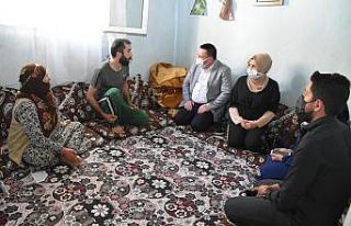 Başkan Beyoğlu, bayramda da ev ziyaretlerini sürdürdü