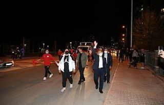 Başkan Büyükkılıç’tan vatandaşlara gece sürprizi
