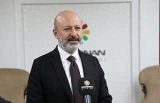 Başkan Çolakbayrakdar, “Annelerimiz baş tacımızdır”