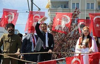 Başkan Deveci: “Cumhuriyet’i sonsuza kadar yaşatacağız”