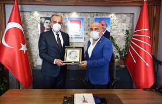 Başkan Esen İl Başkan’ı Cengiz’le bir araya...