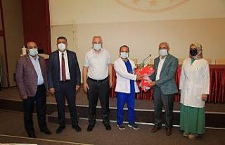 Başkan Güder hemşirelerin haftasını kutladı