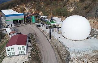 Başkan Özlü, katı atık tesislerinde incelemelerde...