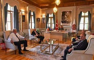 Başkan Şahin’e destek ziyareti