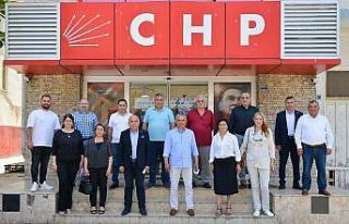 Başkan Uysal, CHP yönetimi ile bir araya geldi