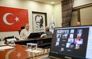 Başkan Yalçın, ‘Başkan mahallemizde’ ile evlere...