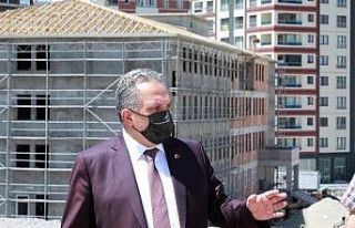 Başkan Yalçın: "Eğitim öncelikli işimiz"