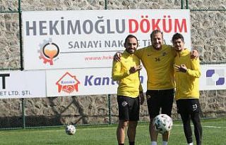 Batuhan Karadeniz, Hekimoğlu Trabzon FK’da en iyi...