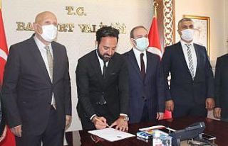 Bayburt Özel İdarespor Teknik Direktör Hakan Yılmaz’la...