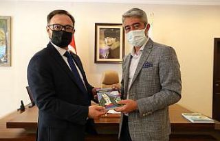 Belediye Başkanı Oktay ve Ukrayna Antalya Konsolosu...