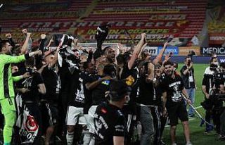 Beşiktaş, şampiyonluğu kutluyor