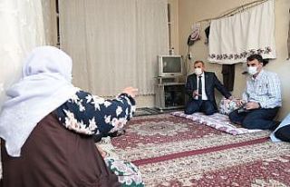Beyazgül’den çat kapı ziyareti