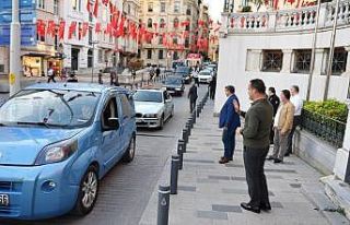 Beyoğlu Belediye Başkanı Yıldız, vatandaşlarla...