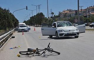 Bisikletli adam, araba çarpması sonucu öldü