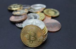 Bitcoin’de sert düşüş sürüyor