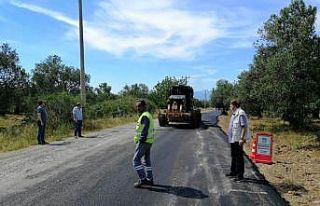 Burhaniye’de Bahadınlı yoluna Büyükşehir eli...