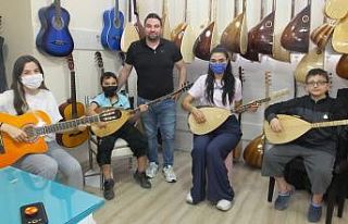 Burhaniye’de gençler güzel sanatlar liselerine...