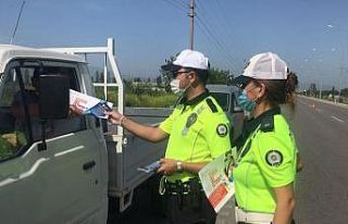 Burhaniye’de Trafik Haftası etkinlikleri