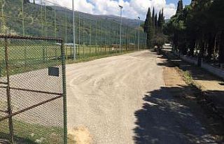 Bursa’da futbol sahaları yenileniyor