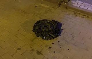 Bursa’da park halindeki aracın lastiğini söküp...