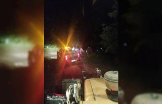Bursa’da sel sonucu mahsur kalan 15 kişi belediye...