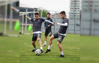 Bursaspor sezonun son antrenmanını gerçekleştirdi