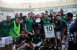 Bursaspor taraftarı Pablo Martin Batalla’yı unutmadı