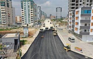 Büyükşehir Belediyesi, Tarsus’ta yol çalışmalarına...