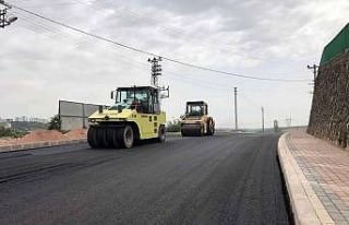 Büyükşehir’den 3 ilçede yol çalışması
