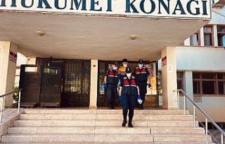 Çalıntı araçla 25 bin TL’lik hortum çalıp...