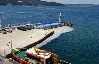 Çanakkale Boğazı’ndaki deniz salyaları şiddetli...