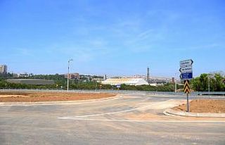 Çayırova Çiftlik Caddesi Kavşağı trafiğe açıldı