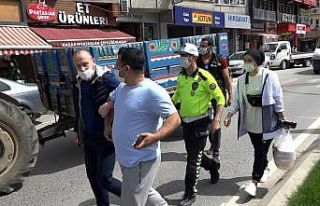 Ceza yiyen karı-koca polise bağırarak, bela okudu